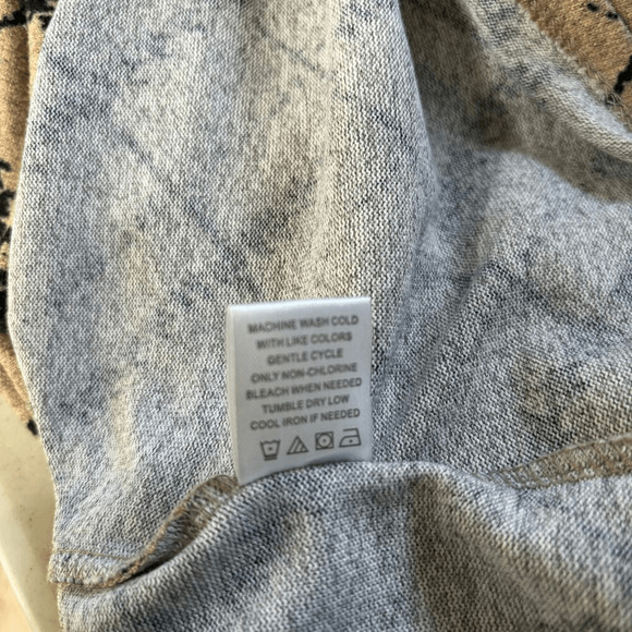 Adrienne Vittadini Women's Brown Diamond Pattern Top Size XL (1X) Flowy Boho - Picture 10 of 12